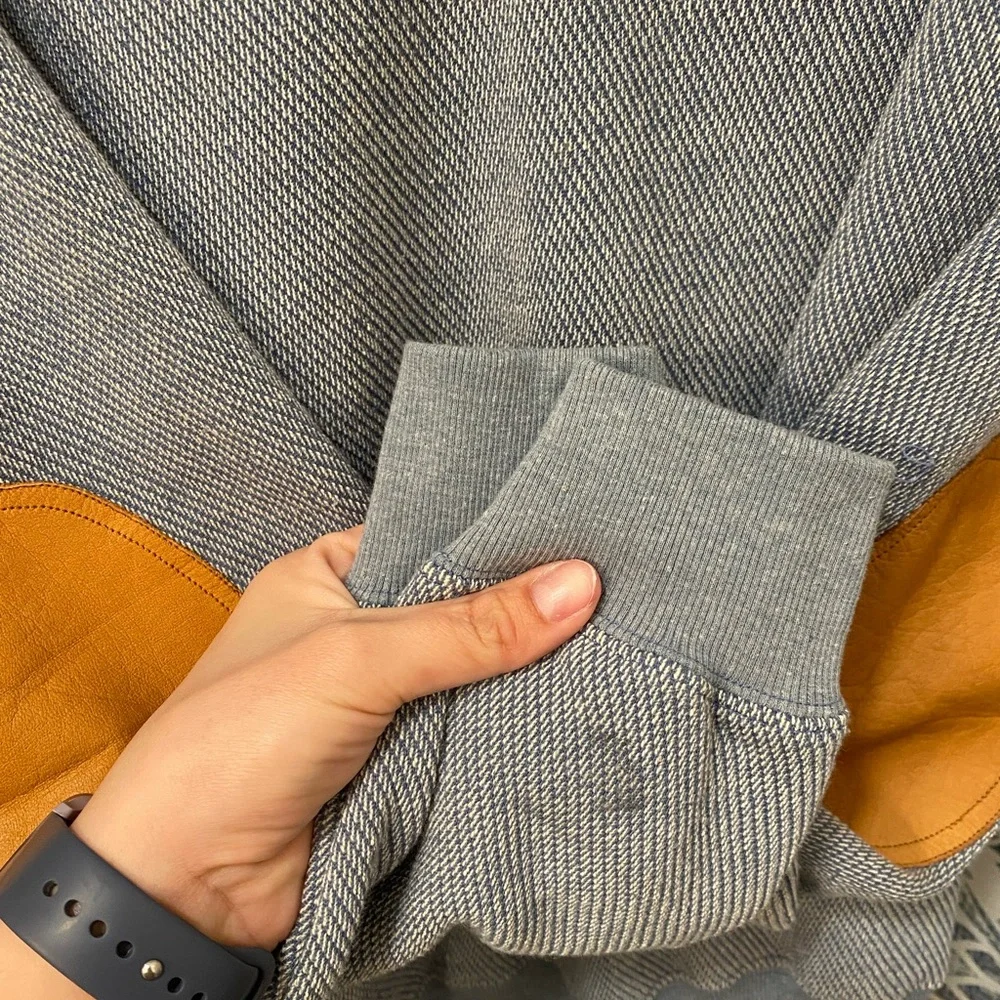 Orvis Grandpacore Cottagecore Old Money Men's Pullover with Tan Elbow Patches - Picture 8 of 9